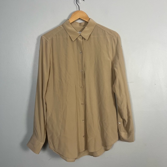 Equipment femme Tan 100% silk button down size medium - Picture 1 of 5